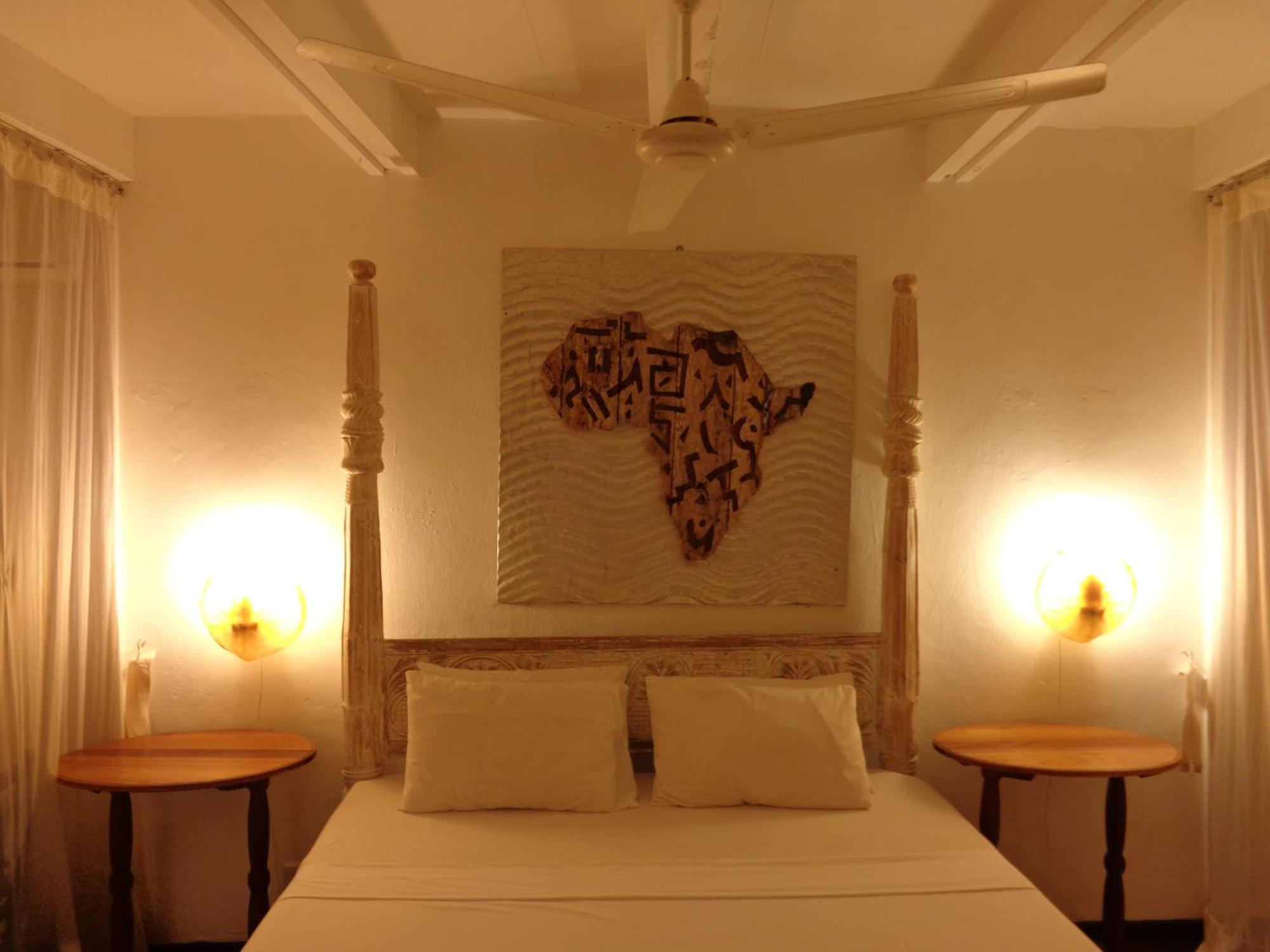 White Elephant Sea Lodge Malindi Exterior photo